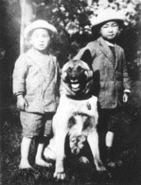 children_akitas_1927